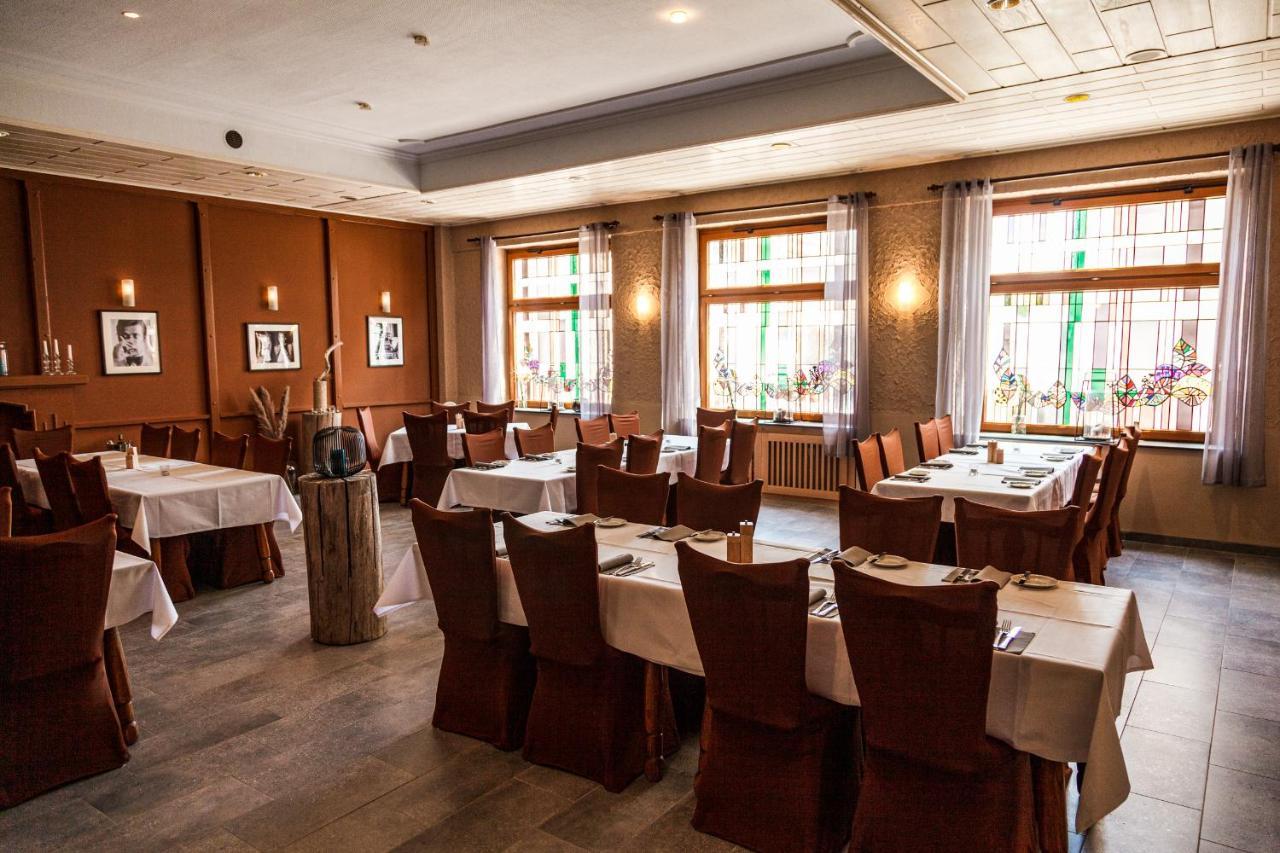 Hotel Fronhof Mettendorf Екстериор снимка
