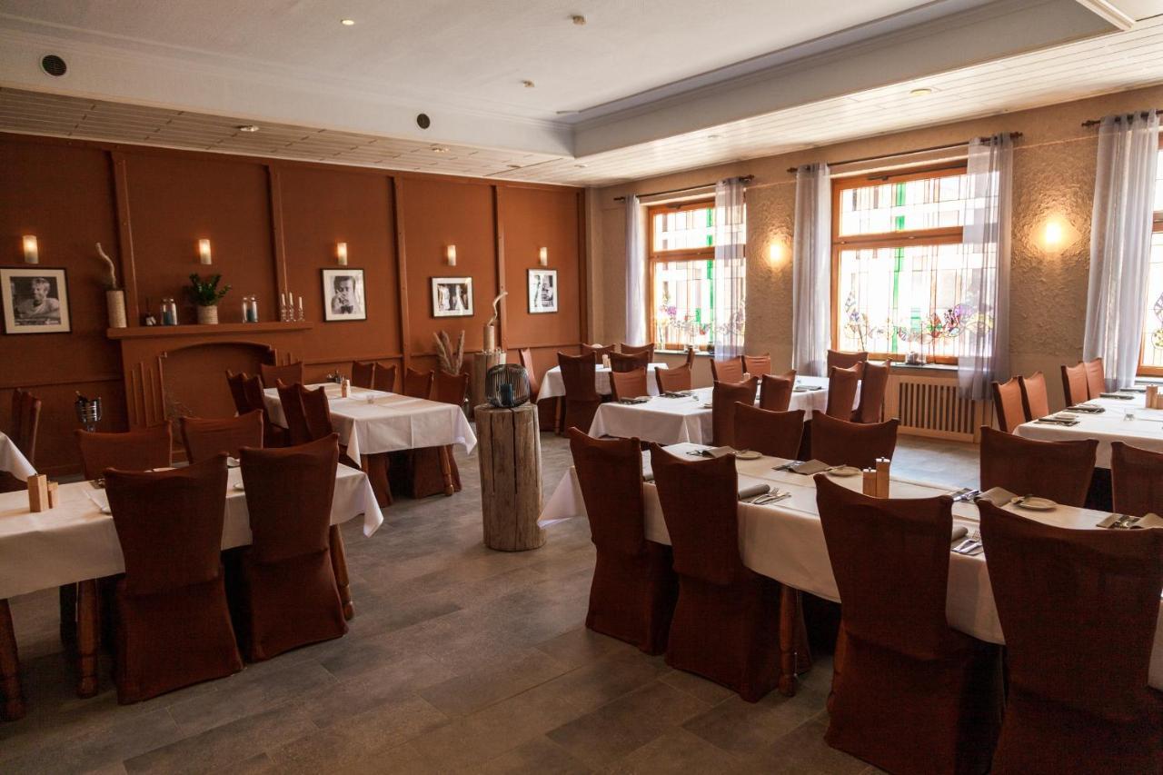 Hotel Fronhof Mettendorf Екстериор снимка