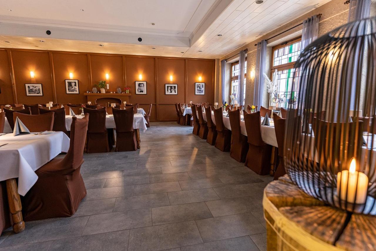 Hotel Fronhof Mettendorf Екстериор снимка