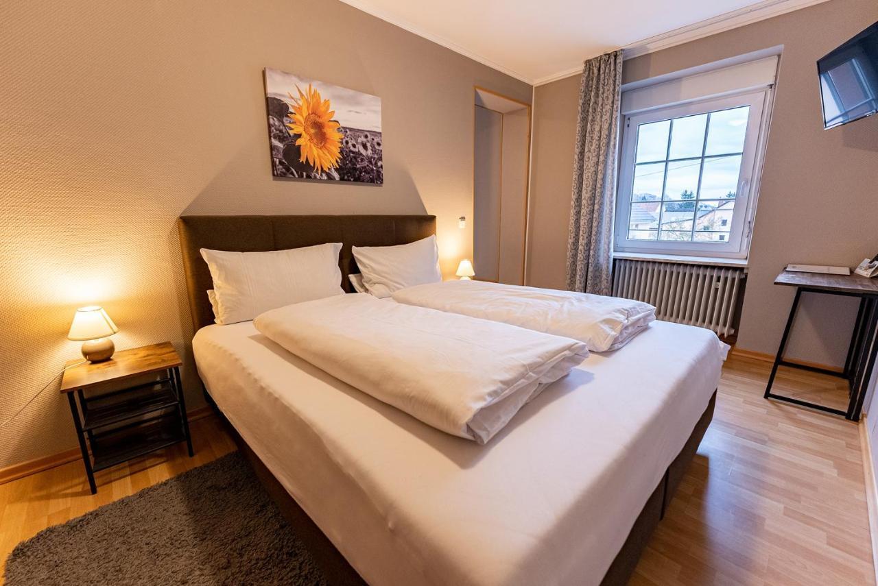 Hotel Fronhof Mettendorf Екстериор снимка